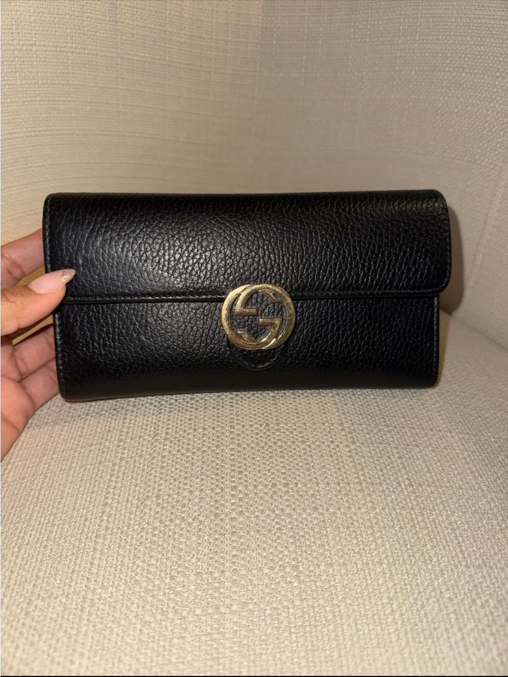 Gucci Black Leather Continental Wallet with metal Logo